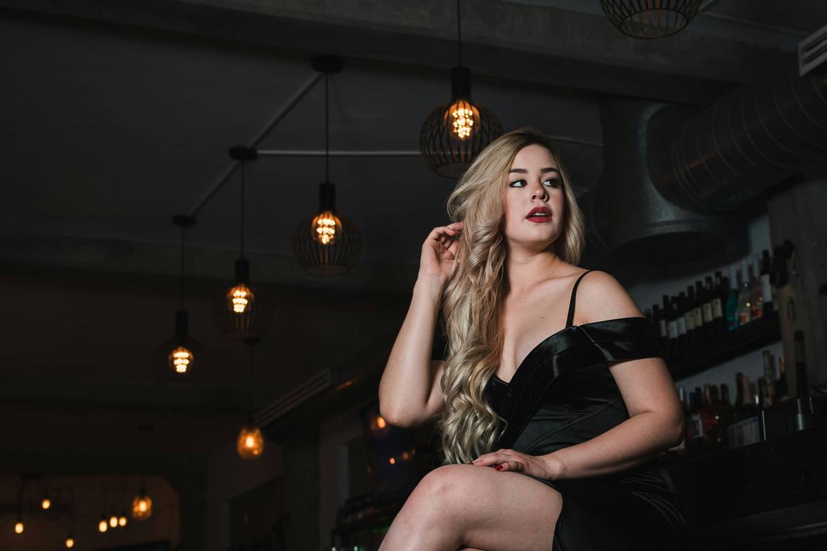 Formal Event Makeup: 7 Proven Tips to Avoid Costly Mistakes